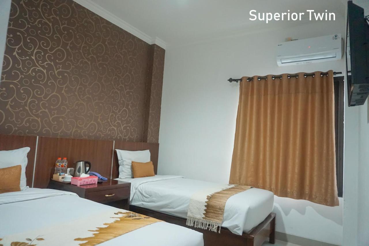 Al Ashri Inn By Urban Yogyakarta Exterior photo